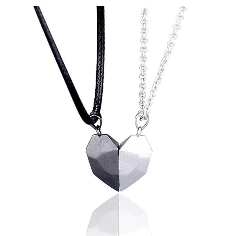 Insepara Heart Necklace